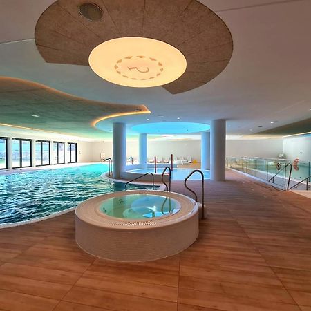 Pinea Sky Premium Apartament Z Widokiem Na Morze Ze Spa I Basenem Przy Plazy Pobierowo Kültér fotó